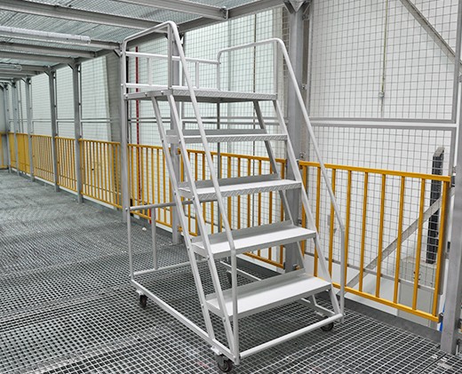 登高车、周转车